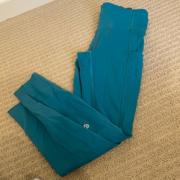 Lululemon leggings - Picture 1 of 2